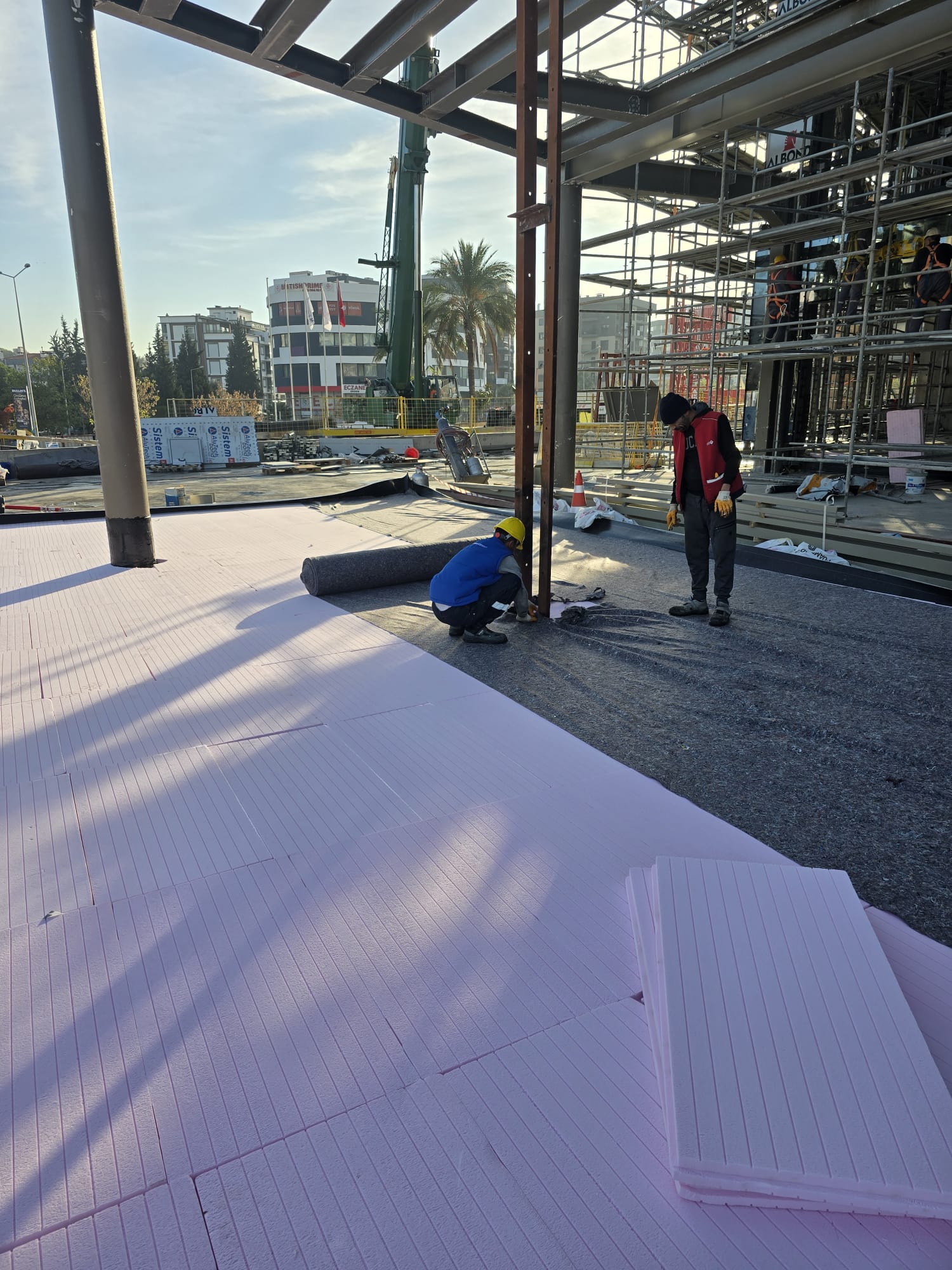 Hastane projesinde membran ve XPS ile su yalıtımı