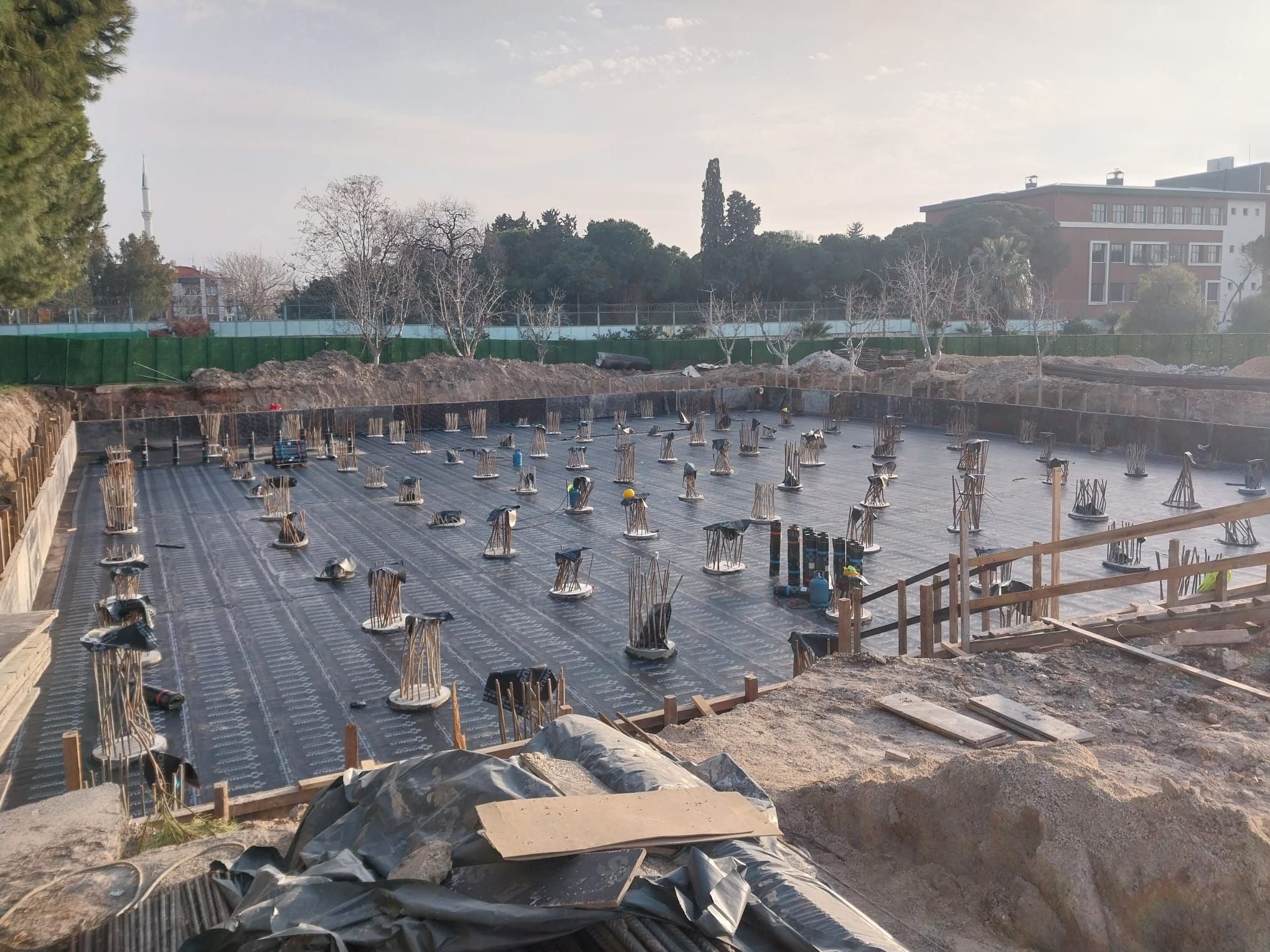 Kazıklı temel ve su yalıtımı